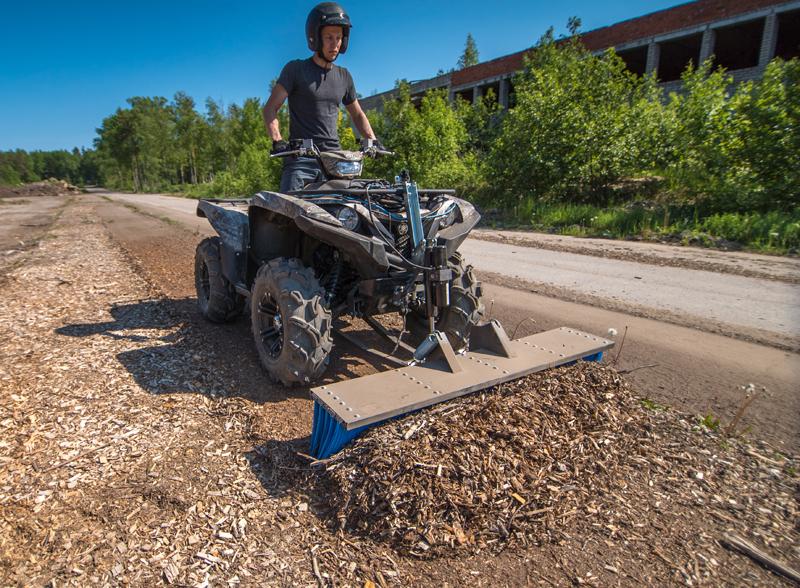 Front-mount 150 cm push broom set, Iron Baltic - Image 5