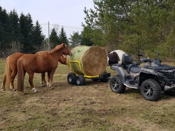 Hay bale trailer, Iron Baltic